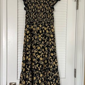 Lost + Wander Black and Gold Floral Maxi Dress